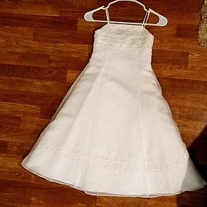 Flower Girl Dress Size 5 David's Bridal
